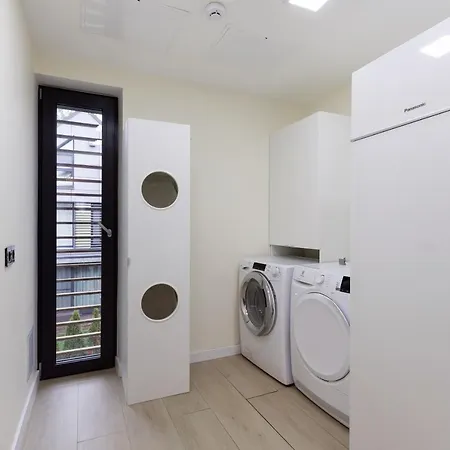 Hilltown Townhouse شقة